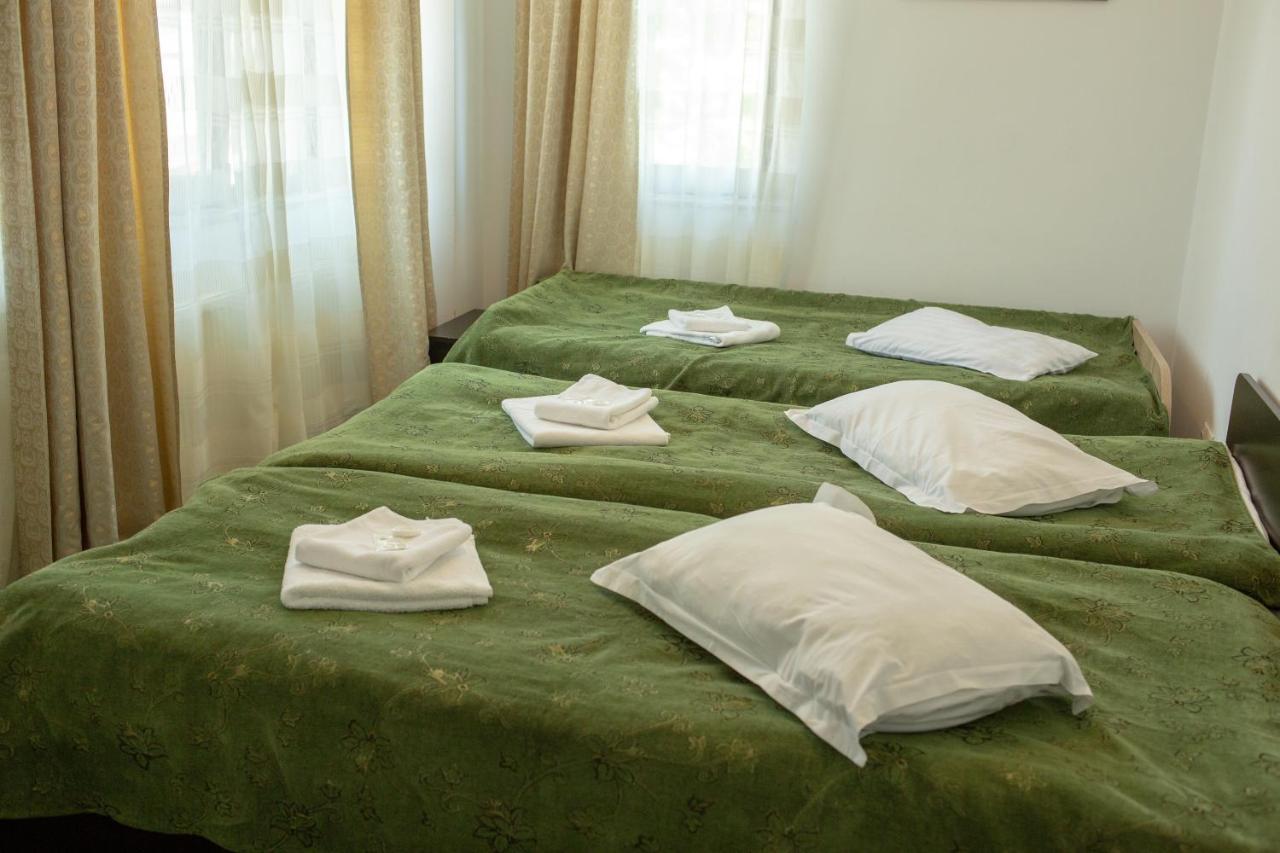 Curtea Brancoveneasca Hotel Constanta Bagian luar foto