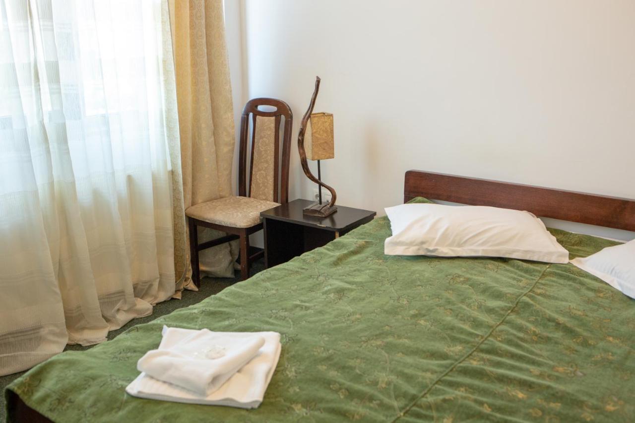 Curtea Brancoveneasca Hotel Constanta Bagian luar foto