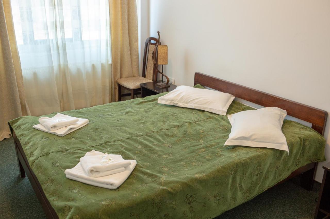 Curtea Brancoveneasca Hotel Constanta Bagian luar foto