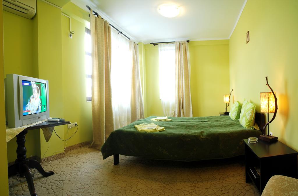 Curtea Brancoveneasca Hotel Constanta Ruang foto