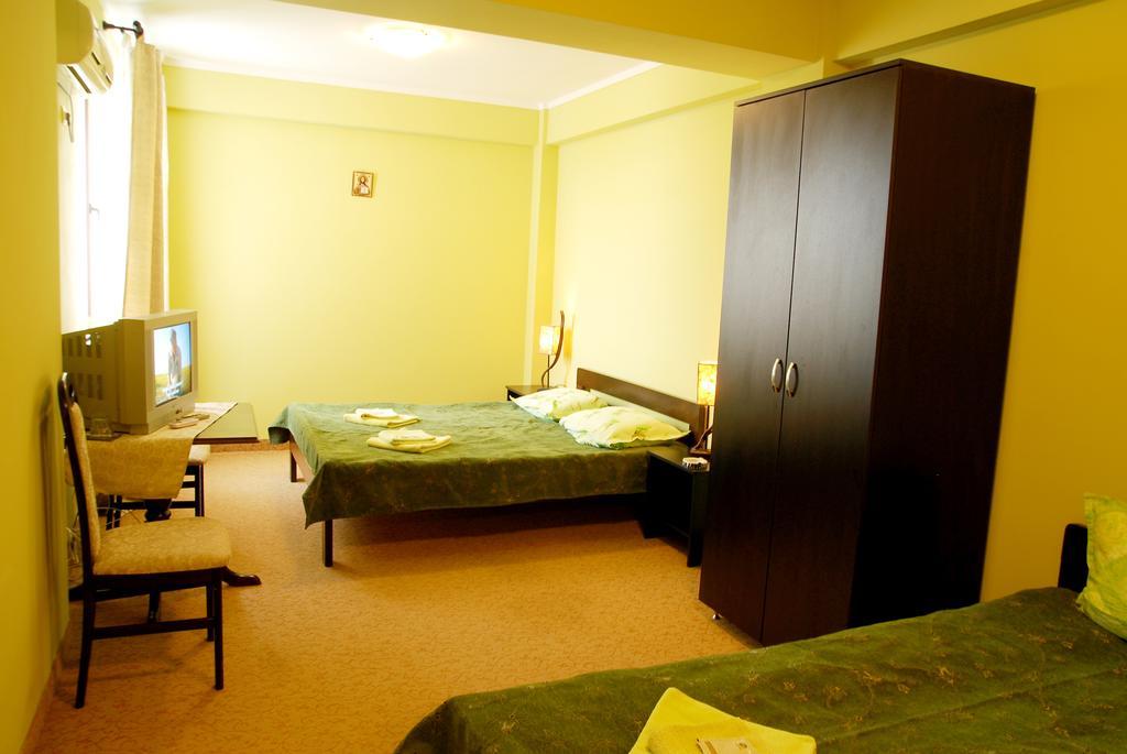 Curtea Brancoveneasca Hotel Constanta Ruang foto