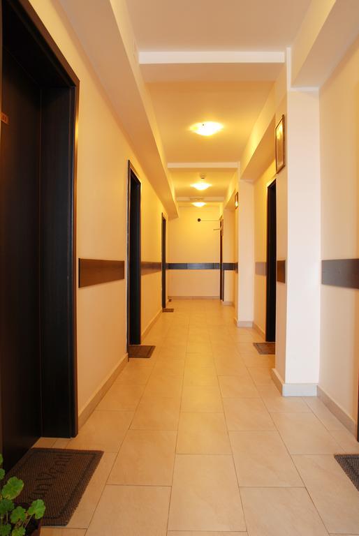 Curtea Brancoveneasca Hotel Constanta Ruang foto